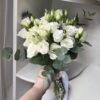 Белый букет невесты из эустомы с эвкалиптом в Бресте