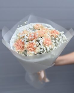 Букеты из гвоздик