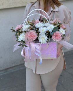 цветы в сумочке брест