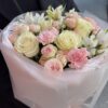 Нежный букет с пионовидными розами, альстромерией и гвоздиками в Бресте