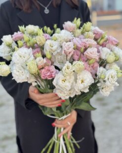 Букеты из эустомы